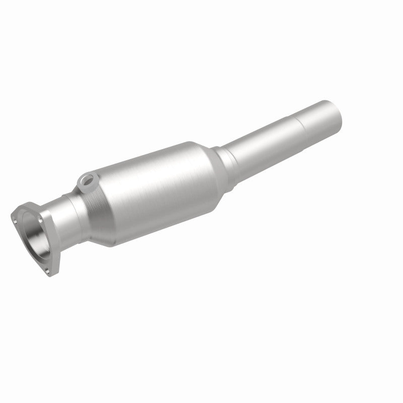 MagnaFlow Volkswagen Standard Grade Federal / EPA Compliant Direct-Fit Catalytic Converter 22915 360 Degree Image Set