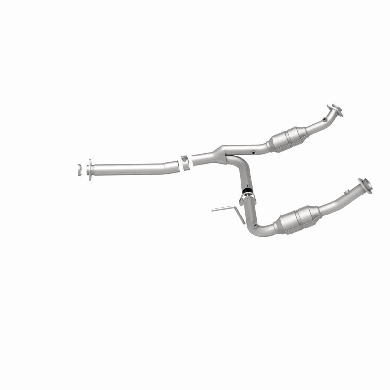 MagnaFlow HM Grade Federal / EPA Compliant Direct-Fit Catalytic Converter 93111 360 Degree Image Set