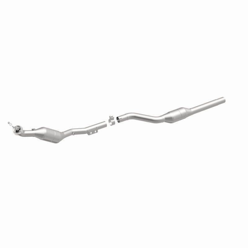 MagnaFlow Mercedes-Benz E430 California Grade CARB Compliant Direct-Fit Catalytic Converter 454038 360 Degree Image Set