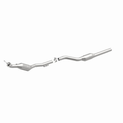 MagnaFlow Mercedes-Benz E430 California Grade CARB Compliant Direct-Fit Catalytic Converter 454038 360 Degree Image Set