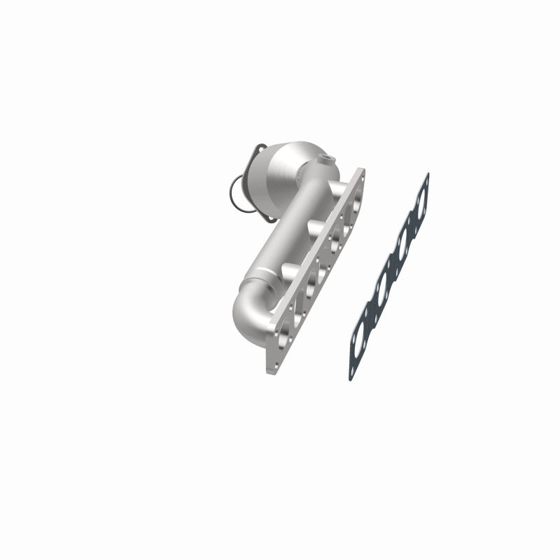 MagnaFlow Infiniti OEM Grade Federal / EPA Compliant Manifold Catalytic Converter 52425 360 Degree Image Set