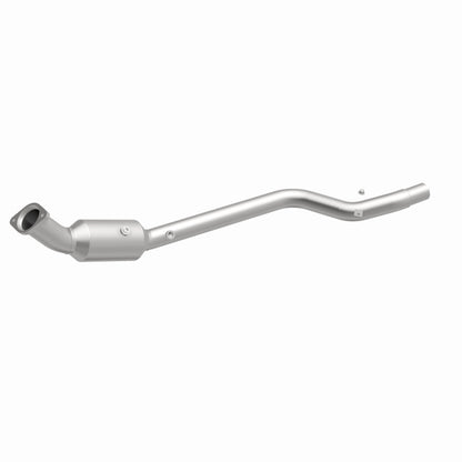 MagnaFlow OEM Grade Federal / EPA Compliant Direct-Fit Catalytic Converter 49241 360 Degree Image Set