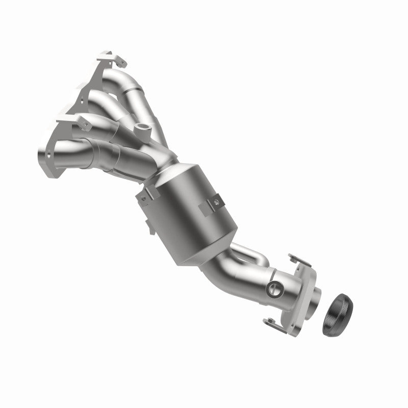 MagnaFlow Toyota Prius C OEM Grade Federal / EPA Compliant Manifold Catalytic Converter 52441 360 Degree Image Set