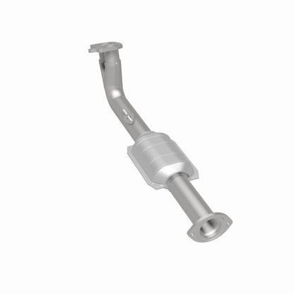 MagnaFlow Toyota 4Runner HM Grade Federal / EPA Compliant Direct-Fit Catalytic Converter 27301 360 Degree Image Set