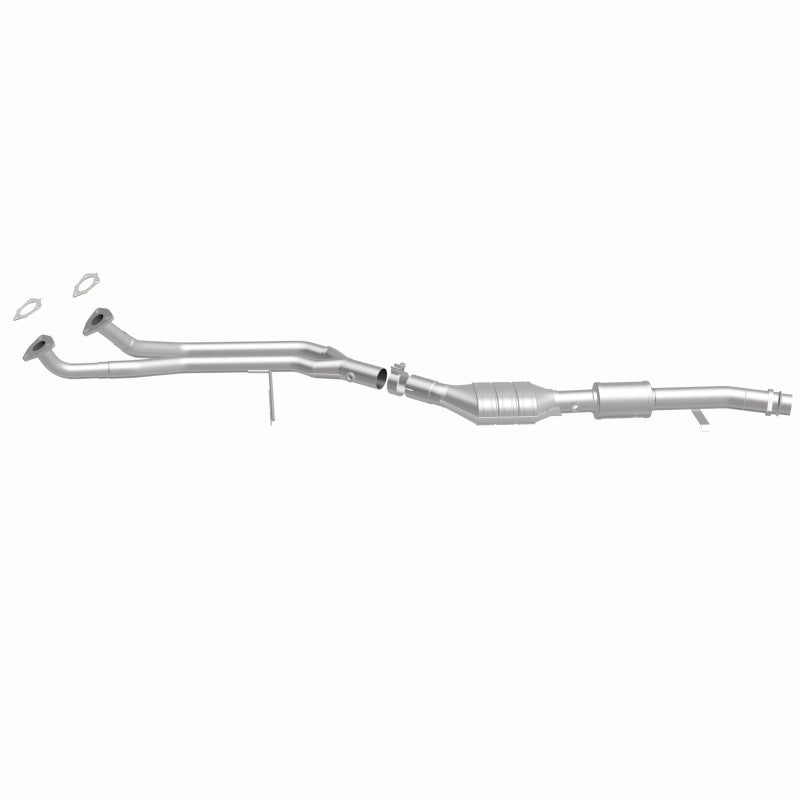 MagnaFlow BMW OEM Grade Federal / EPA Compliant Direct-Fit Catalytic Converter 52241 360 Degree Image Set