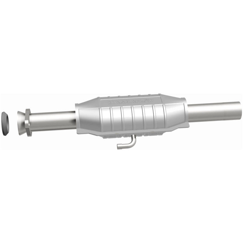 MagnaFlow Standard Grade Federal / EPA Compliant Direct-Fit Catalytic Converter 23454 Photo - out of package