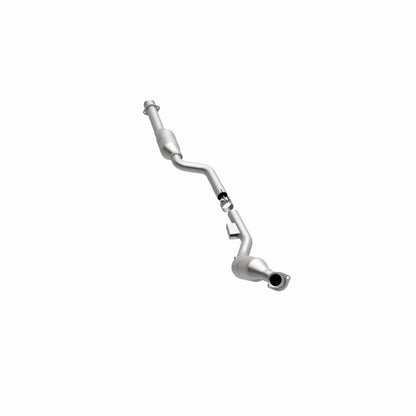 MagnaFlow Mercedes-Benz E320 OEM Grade Federal / EPA Compliant Direct-Fit Catalytic Converter 51422 360 Degree Image Set