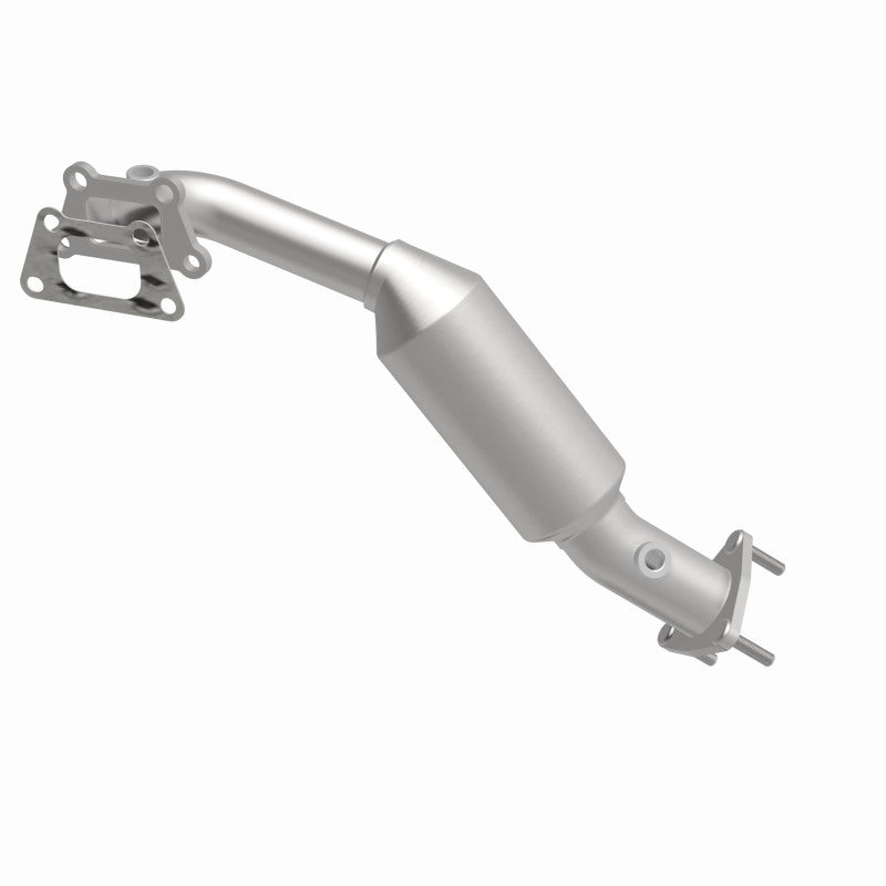 MagnaFlow OEM Grade Federal / EPA Compliant Direct-Fit Catalytic Converter 52611 360 Degree Image Set