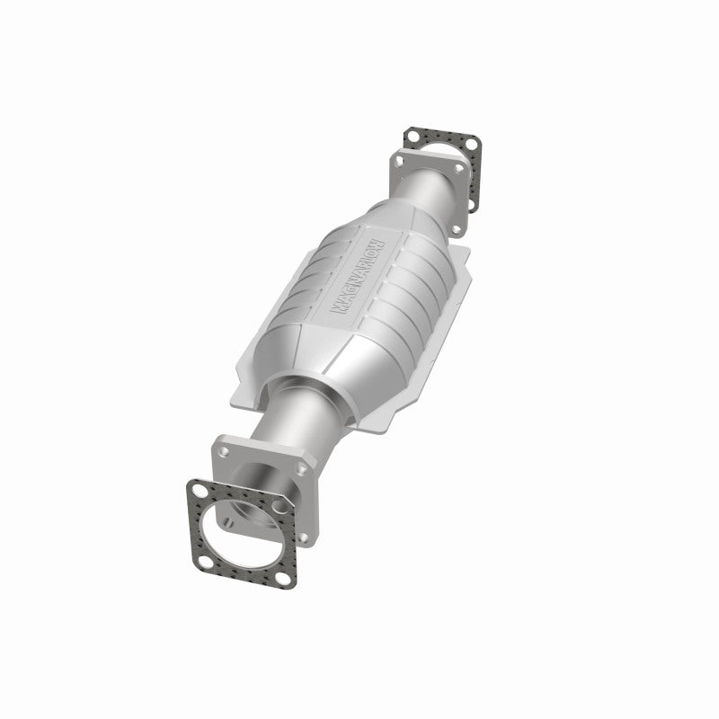 MagnaFlow Isuzu Standard Grade Federal / EPA Compliant Direct-Fit Catalytic Converter 23657 360 Degree Image Set