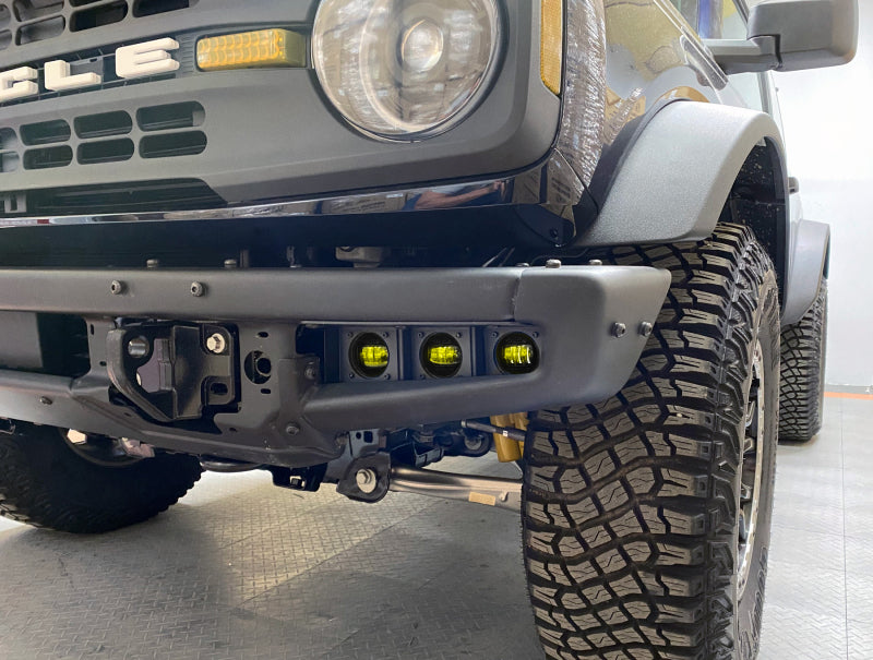 ORACLE Lighting 21-22 Ford Bronco Triple LED Fog Light Kit for Steel Bumper - Yellow 5890-006 5890-006 Photo - lifestyle view