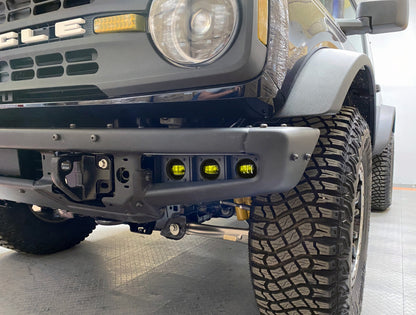 ORACLE Lighting 21-22 Ford Bronco Triple LED Fog Light Kit for Steel Bumper - Yellow 5890-006 5890-006 Photo - lifestyle view
