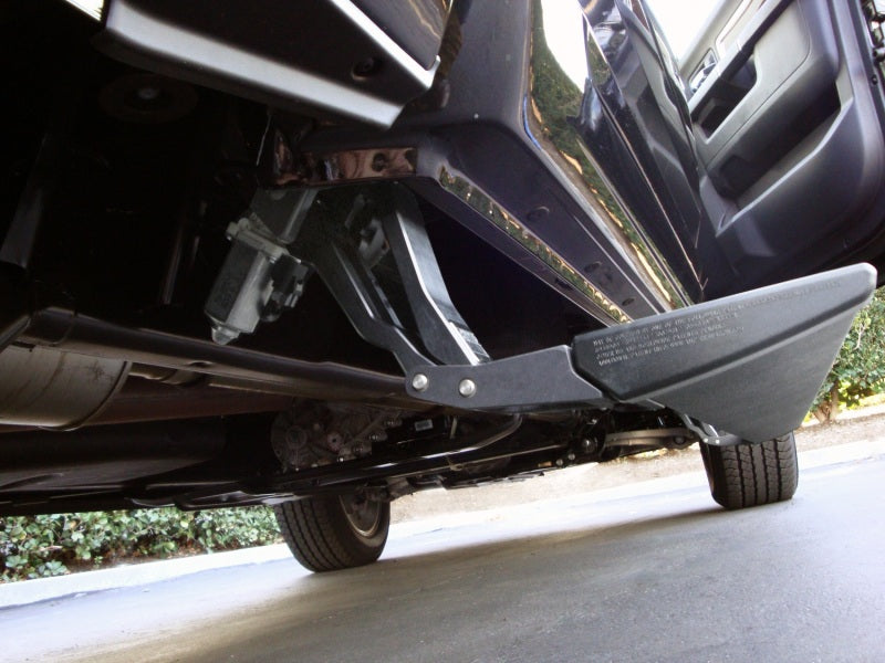 AMP Research 2013-2015 Ram - 1500/2500/3500 76138-01A Photo - Mounted