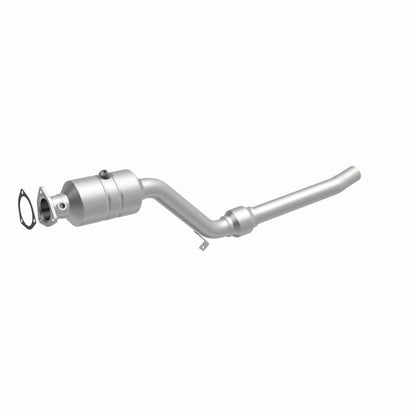 MagnaFlow Audi HM Grade Federal / EPA Compliant Direct-Fit Catalytic Converter 24176 360 Degree Image Set