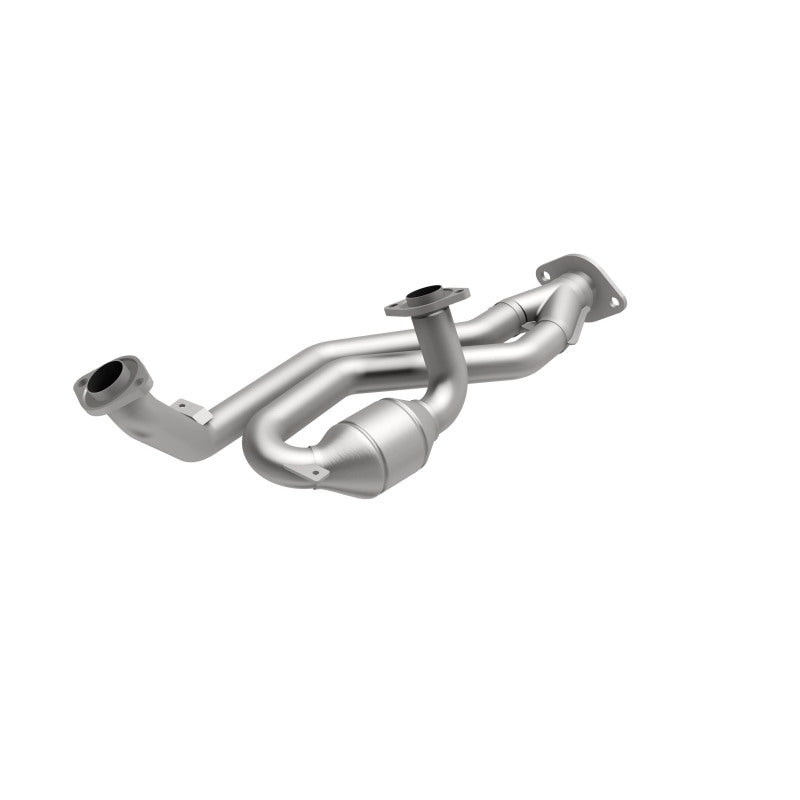 MagnaFlow Lexus ES300 California Grade CARB Compliant Direct-Fit Catalytic Converter 444019 360 Degree Image Set