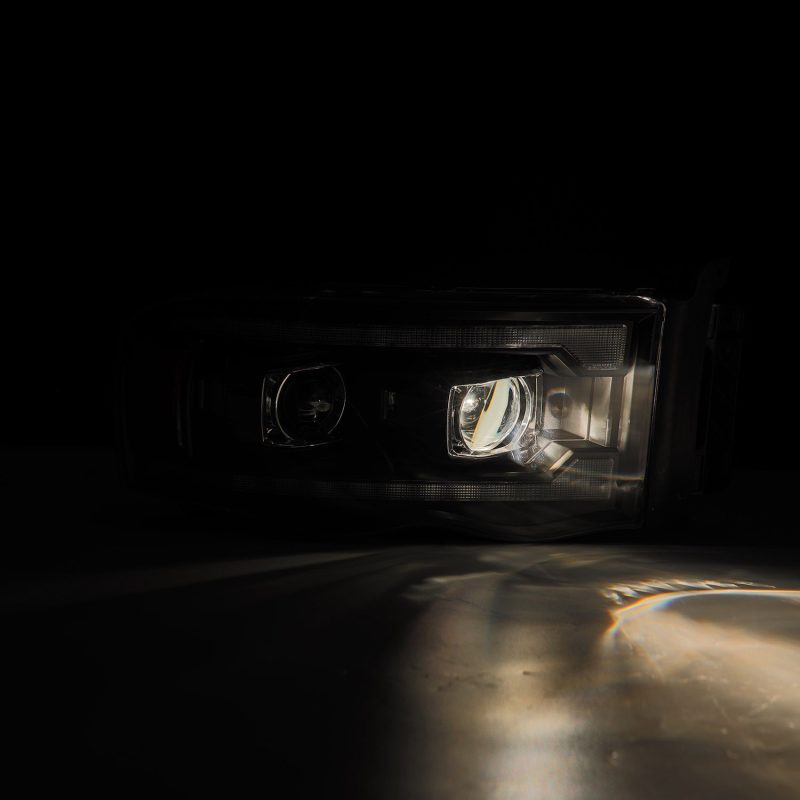 AlphaRex 02-05 Dodge Ram 1500 PRO-Series Projector Headlights Plank Style Black w/Seq Signal 880570 880570 User 2