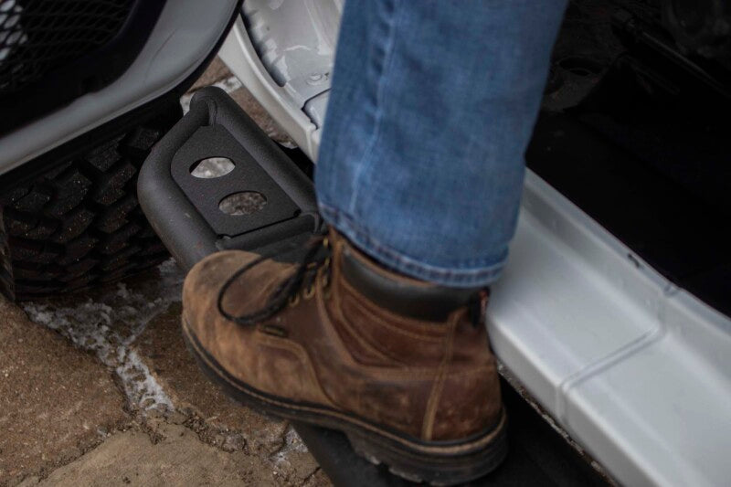Fishbone Offroad 2020+ Jeep Gladiator JT Step Sliders FB23143 FB23143 Photo - lifestyle view