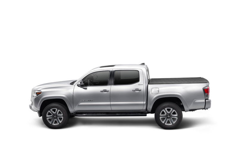 Truxedo 2024 Toyota Tacoma 5ft Sentry Bed Cover 1556101 1556101 Photo - Mounted