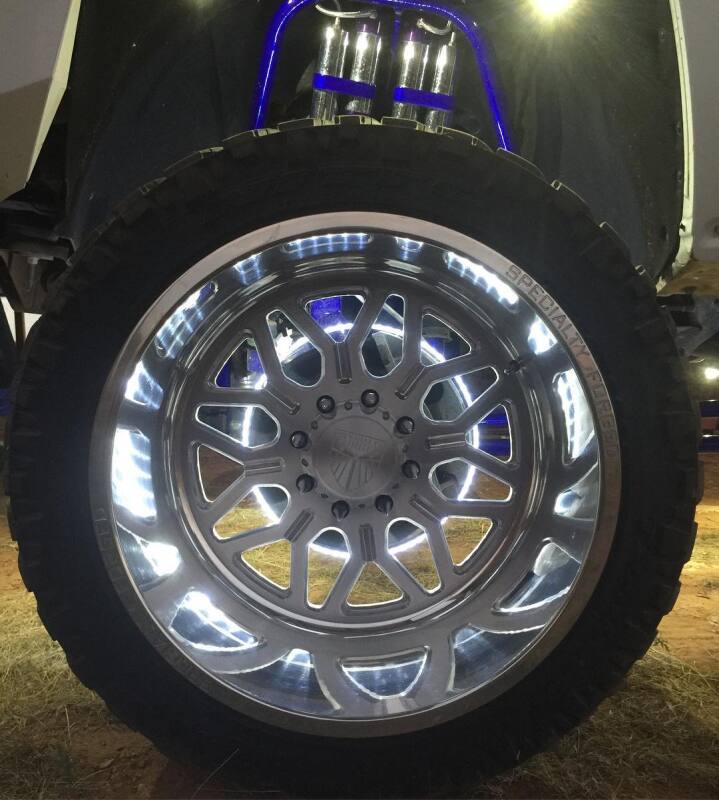 ORACLE Lighting Oracle LED Illuminated Wheel Rings - Double LED - White 4228-001 4228-001 Photo - lifestyle view