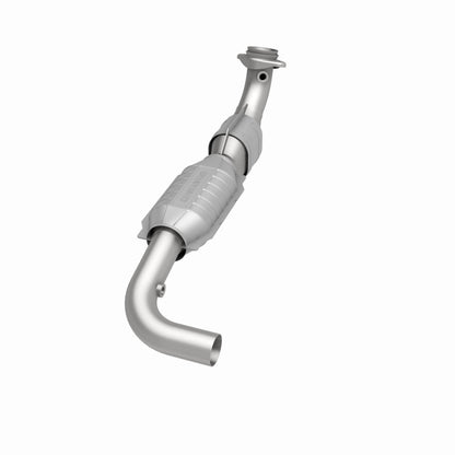 MagnaFlow Ford HM Grade Federal / EPA Compliant Direct-Fit Catalytic Converter 93447 360 Degree Image Set