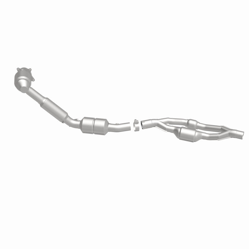 MagnaFlow Audi OEM Grade Federal / EPA Compliant Direct-Fit Catalytic Converter 49715 360 Degree Image Set