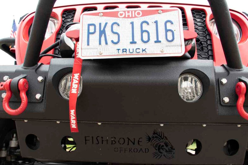 Fishbone Offroad 2018+ Jeep JL/Gladiator Wrangler JL/Gladiator Front Winch Bumper - Black Powdercoat FB22178 FB22178 Photo - lifestyle view