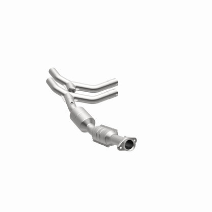MagnaFlow Ford HM Grade Federal / EPA Compliant Direct-Fit Catalytic Converter 24308 360 Degree Image Set