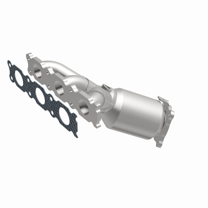 MagnaFlow Land Rover LR2 OEM Grade Federal / EPA Compliant Manifold Catalytic Converter 52167 360 Degree Image Set