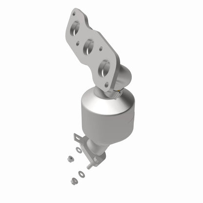 MagnaFlow Mitsubishi Outlander OEM Grade Federal / EPA Compliant Manifold Catalytic Converter 51771 360 Degree Image Set