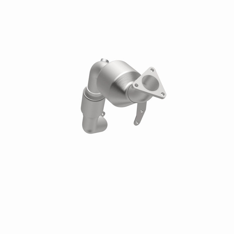 MagnaFlow OEM Grade Federal / EPA Compliant Direct-Fit Catalytic Converter 52585 360 Degree Image Set