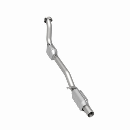 MagnaFlow HM Grade Federal / EPA Compliant Direct-Fit Catalytic Converter 93106 360 Degree Image Set
