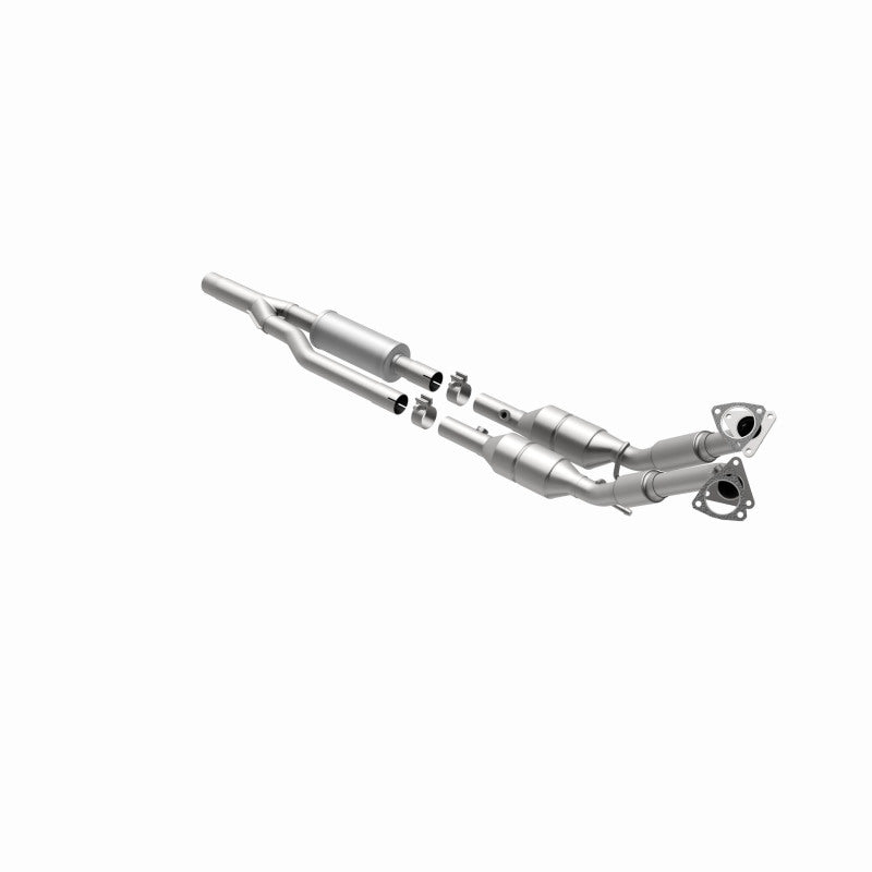 MagnaFlow Audi TT Quattro OEM Grade Federal / EPA Compliant Direct-Fit Catalytic Converter 49716 360 Degree Image Set