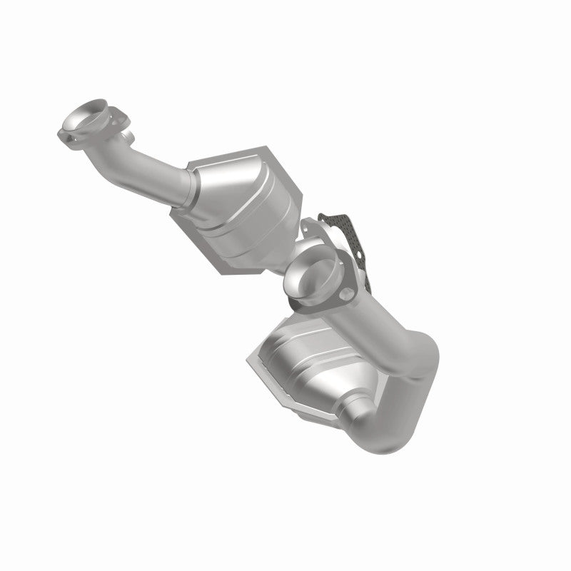 Magnaflow 01-03 Ford Ranger V6 3.0L OEM Grade Direct-Fit Catalytic Converter 23-038 23-038 360 Degree Image Set
