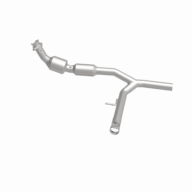 Magnaflow 2004 Ford F-150 5.4L Direct Fit Converter 5582706 5582706 360 Degree Image Set