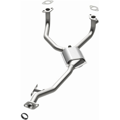 MagnaFlow Subaru Standard Grade Federal / EPA Compliant Direct-Fit Catalytic Converter 23868 Photo - out of package