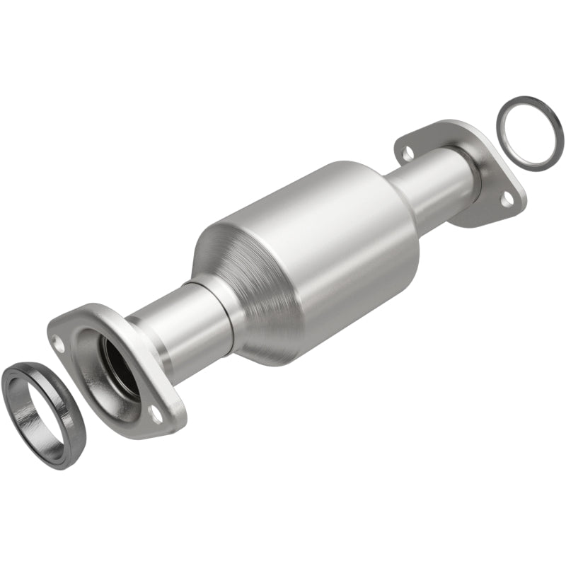 MagnaFlow Toyota Sienna OEM Grade Federal / EPA Compliant Direct-Fit Catalytic Converter 52546 Photo - Primary