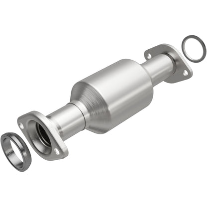 MagnaFlow Toyota Sienna OEM Grade Federal / EPA Compliant Direct-Fit Catalytic Converter 52546 Photo - Primary