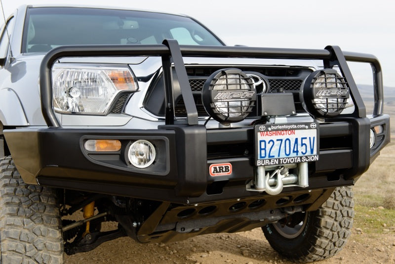 ARB Winchbar Suit ARB Fog Tacoma 12-15 3423140 3423140 Photo - lifestyle view