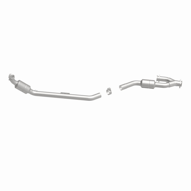 MagnaFlow Mercedes-Benz CLK320 California Grade CARB Compliant Direct-Fit Catalytic Converter 5411582 360 Degree Image Set