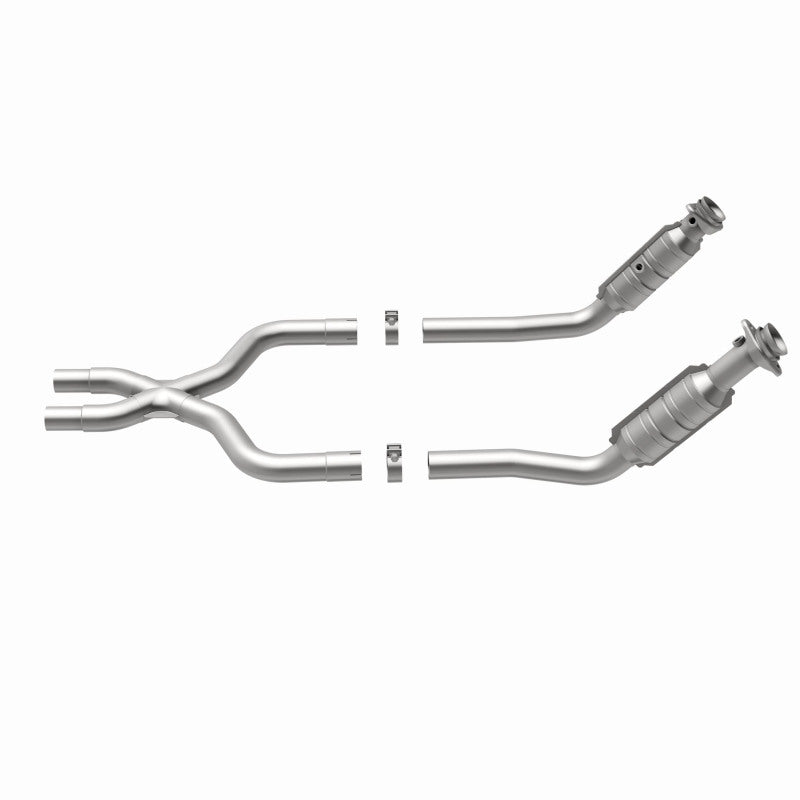 MagnaFlow Ford Mustang OEM Grade Federal / EPA Compliant Direct-Fit Catalytic Converter 49977 360 Degree Image Set