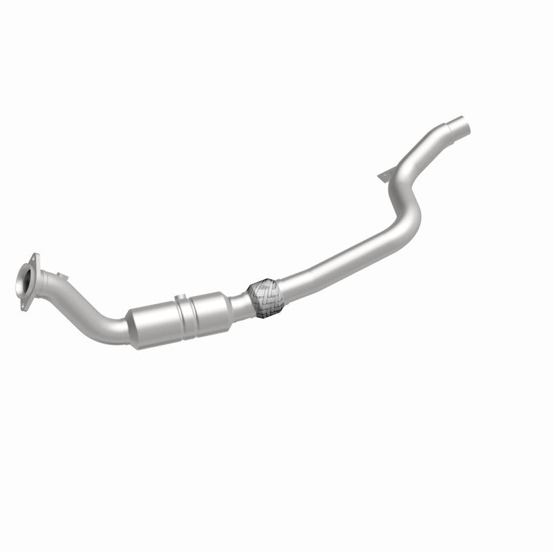 MagnaFlow California Grade CARB Compliant Direct-Fit Catalytic Converter 5561101 360 Degree Image Set