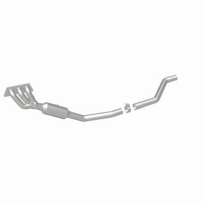 MagnaFlow Mercedes-Benz OEM Grade Federal / EPA Compliant Manifold Catalytic Converter 22-066 360 Degree Image Set