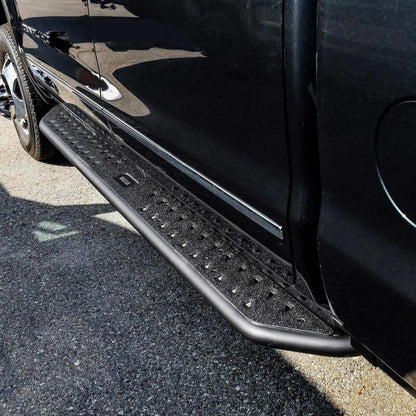 Westin 14-18 Chevrolet/GMC Silverado/Sierra 1500 CrewCab 15-19 2500/3500CrewCab Outlaw Nerf Step Bar 58-53725 58-53725 Photo - Mounted