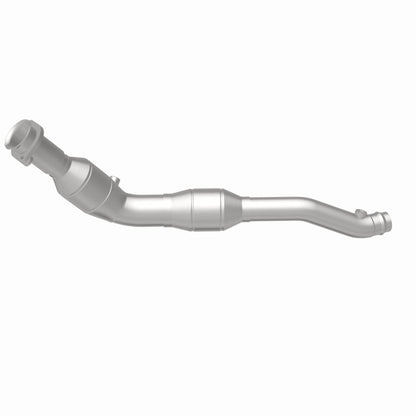 MagnaFlow Land Rover LR4 OEM Grade Federal / EPA Compliant Direct-Fit Catalytic Converter 21-717 360 Degree Image Set