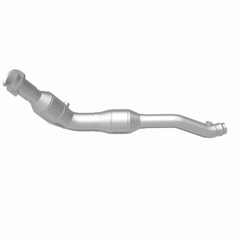 MagnaFlow Land Rover LR4 OEM Grade Federal / EPA Compliant Direct-Fit Catalytic Converter 21-717 360 Degree Image Set
