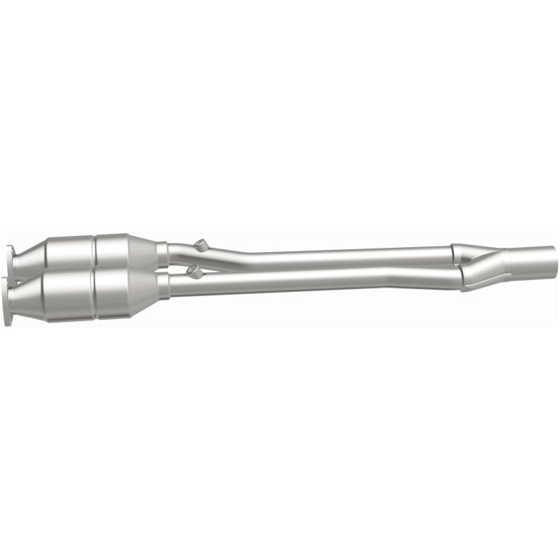 MagnaFlow HM Grade Federal / EPA Compliant Direct-Fit Catalytic Converter 24157 Photo - out of package