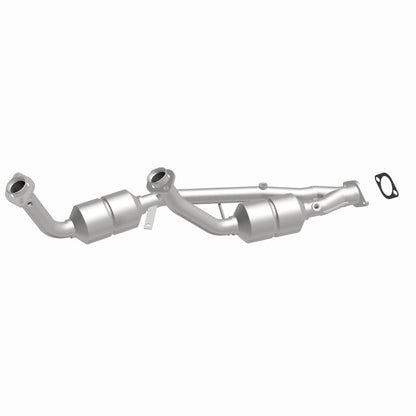 MagnaFlow Ford Windstar HM Grade Federal / EPA Compliant Direct-Fit Catalytic Converter 23382 360 Degree Image Set