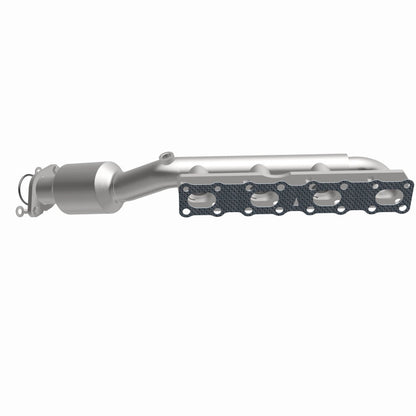 Magnaflow 2004 Nissan Titan 5.6L Direct Fit Converter 4583380 4583380 360 Degree Image Set