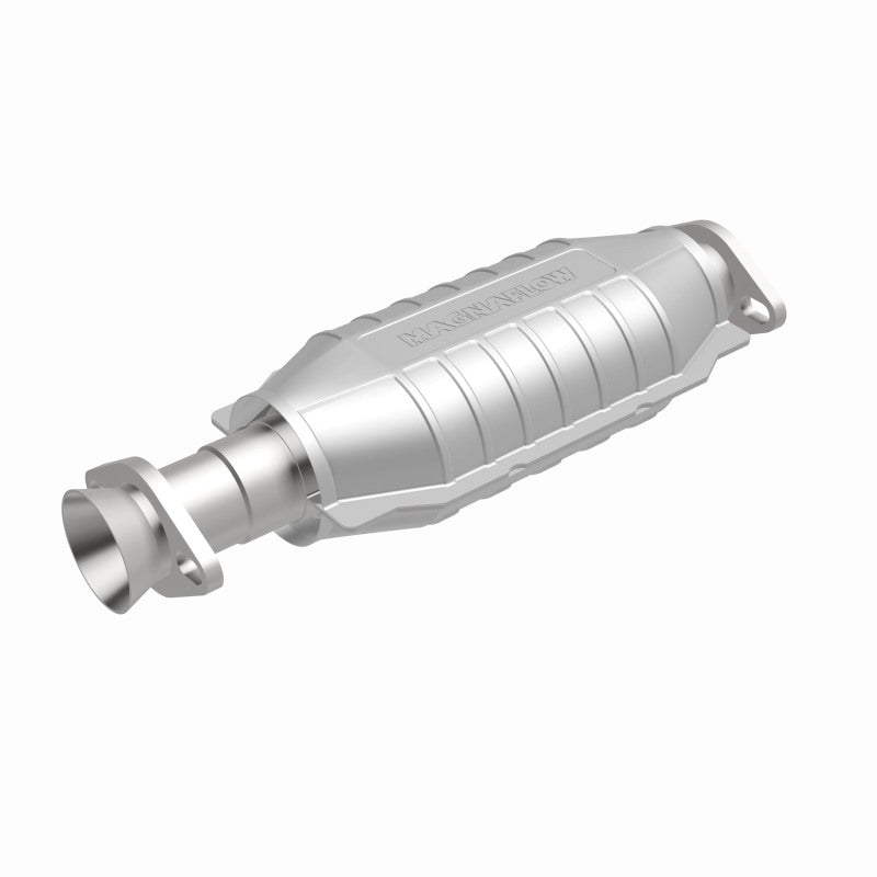 MagnaFlow Mitsubishi Montero HM Grade Federal / EPA Compliant Direct-Fit Catalytic Converter 93286 360 Degree Image Set