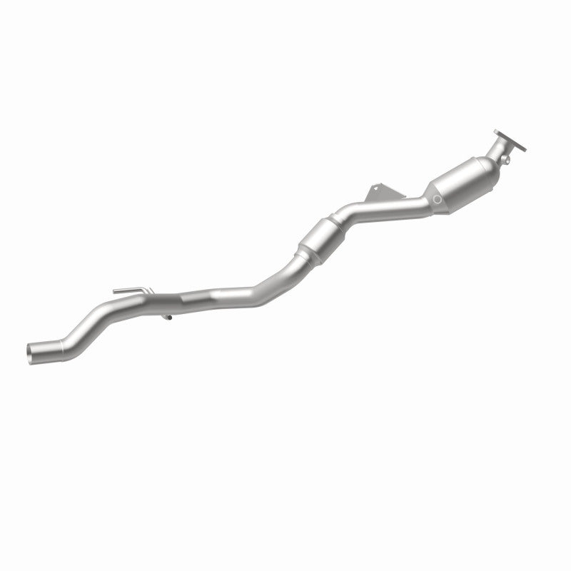MagnaFlow OEM Grade Federal / EPA Compliant Direct-Fit Catalytic Converter 52410 360 Degree Image Set