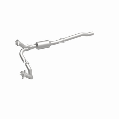 MagnaFlow Dodge Ram 1500 California Grade CARB Compliant Direct-Fit Catalytic Converter 4451214 360 Degree Image Set